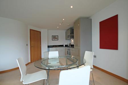 Flat Aire Close in Bradford