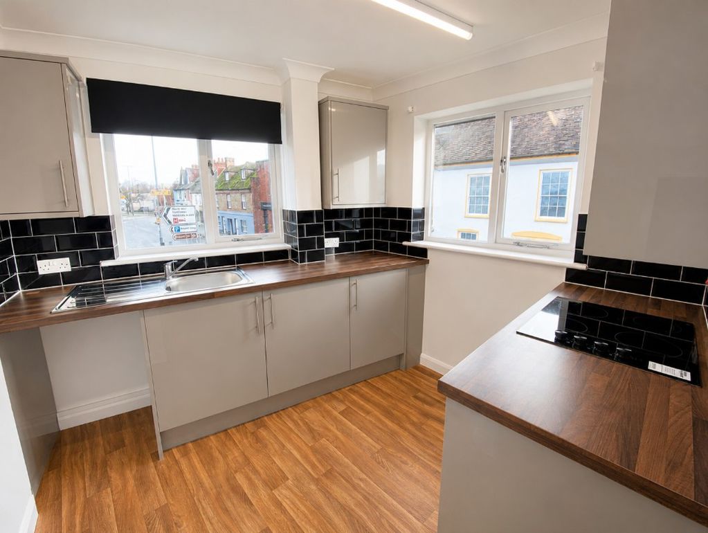 Flat New Park Road in Chichester