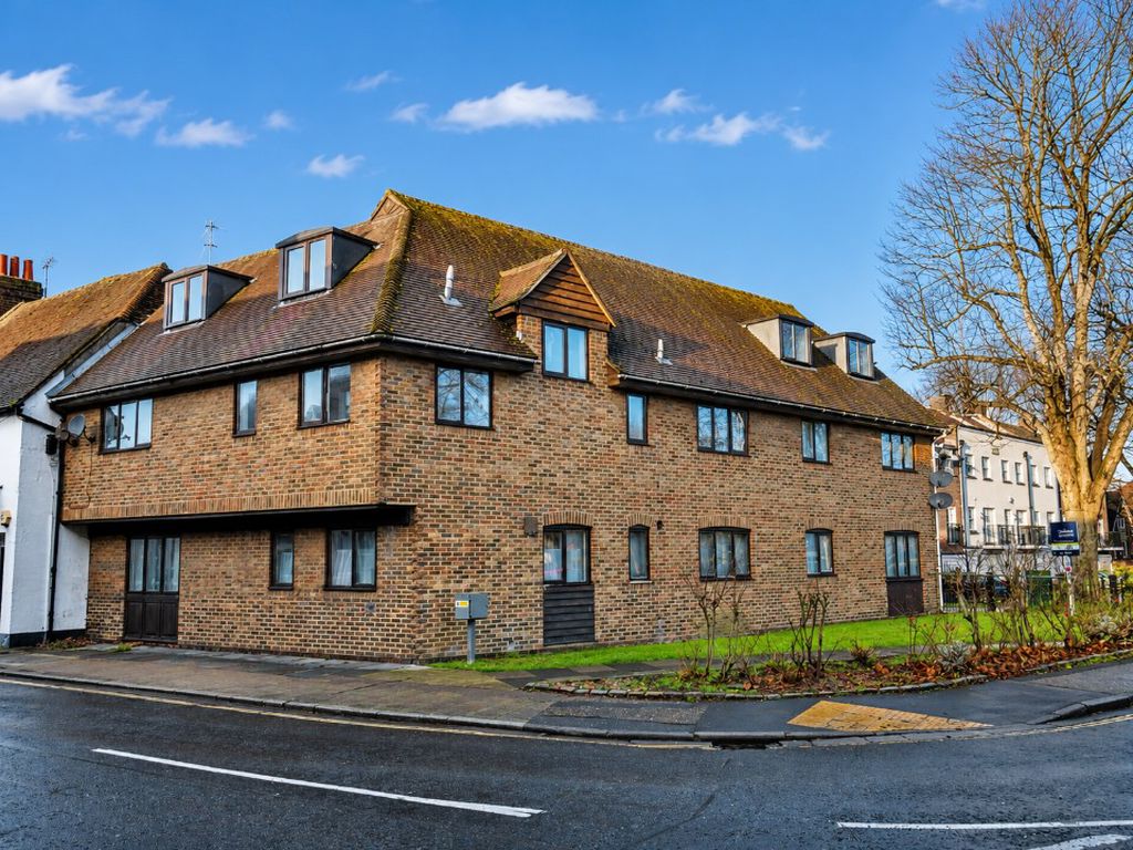 Flat New Park Road in Chichester