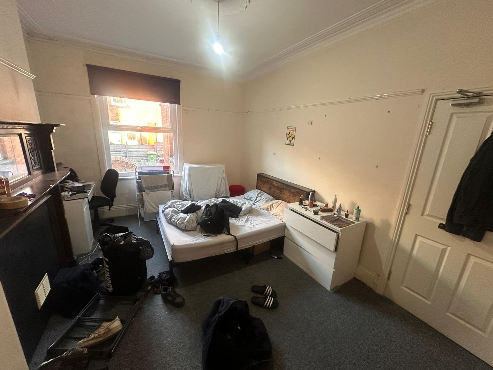 House Estcourt Terrace in Leeds