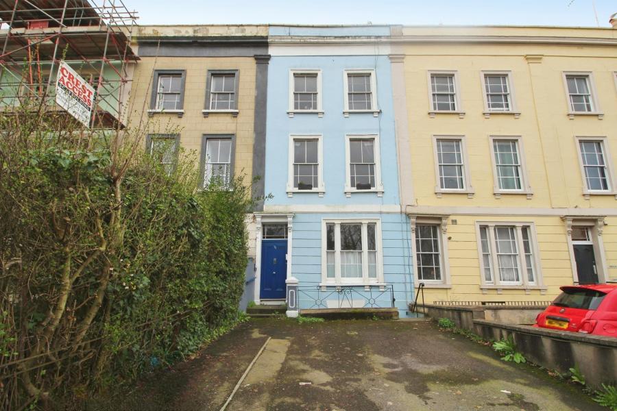 Flat Coronation Road in Bristol