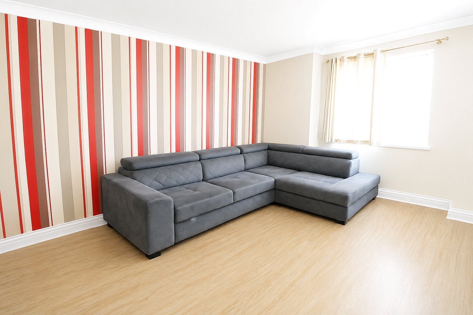 Flat Clayburn Circle in Basildon