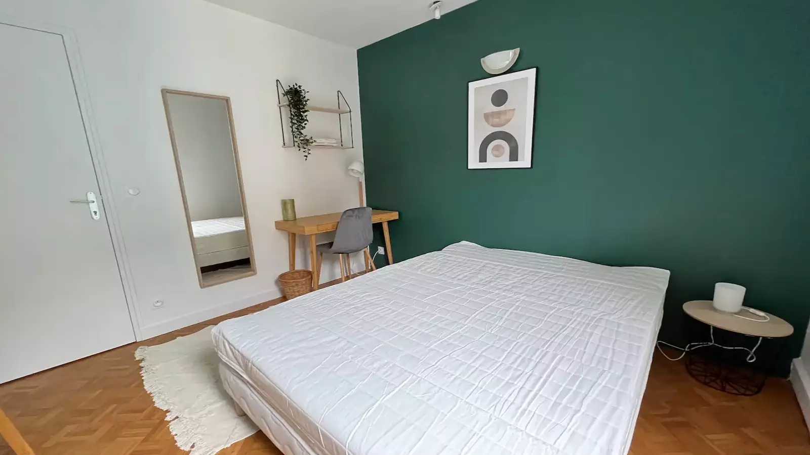 Flat Rue du Colonel Colonna d'Ornano in Paris