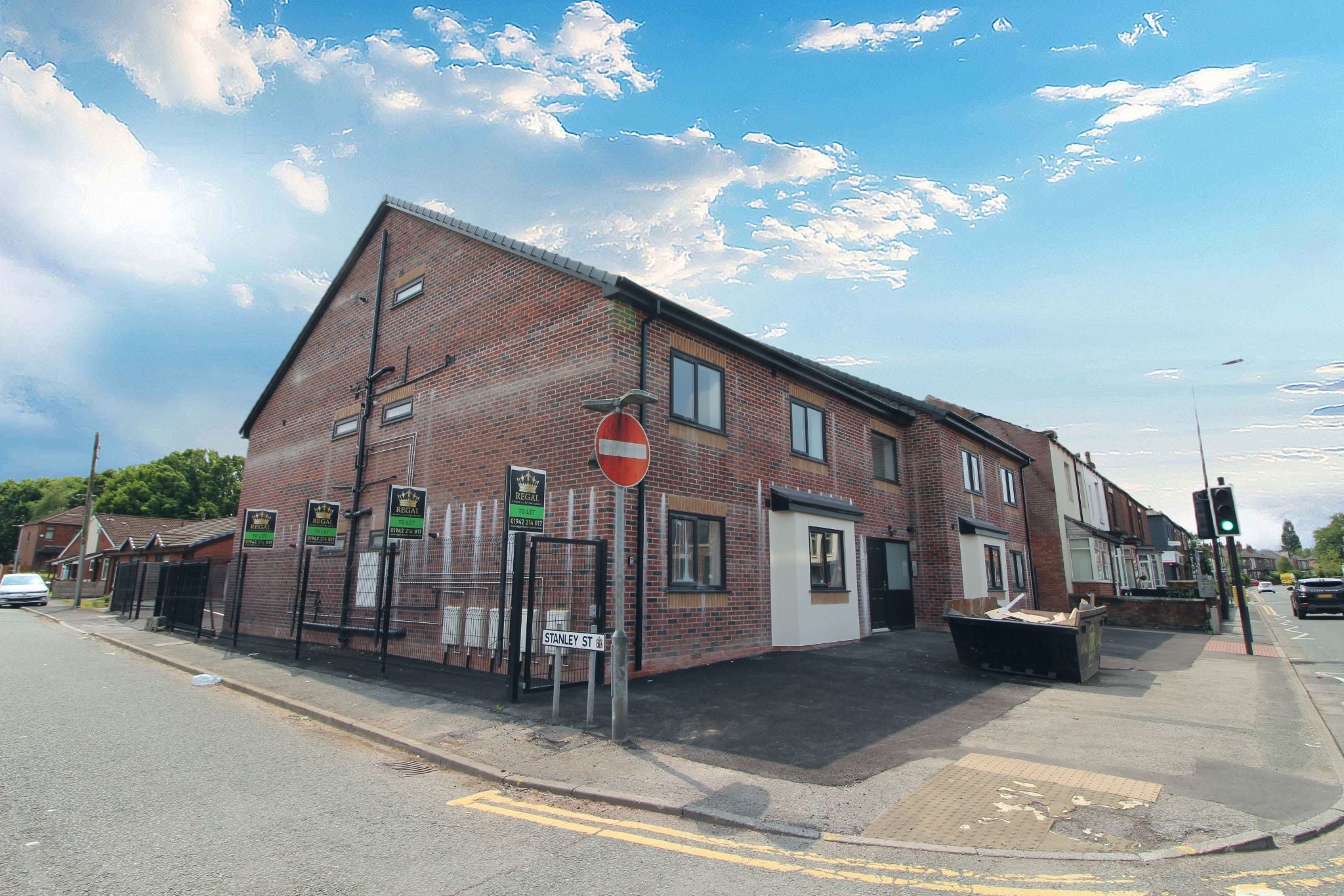Flat Ormskirk Road in Wigan