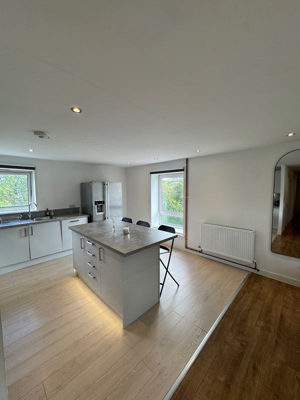 Room Westburn Park in City of Edinburgh