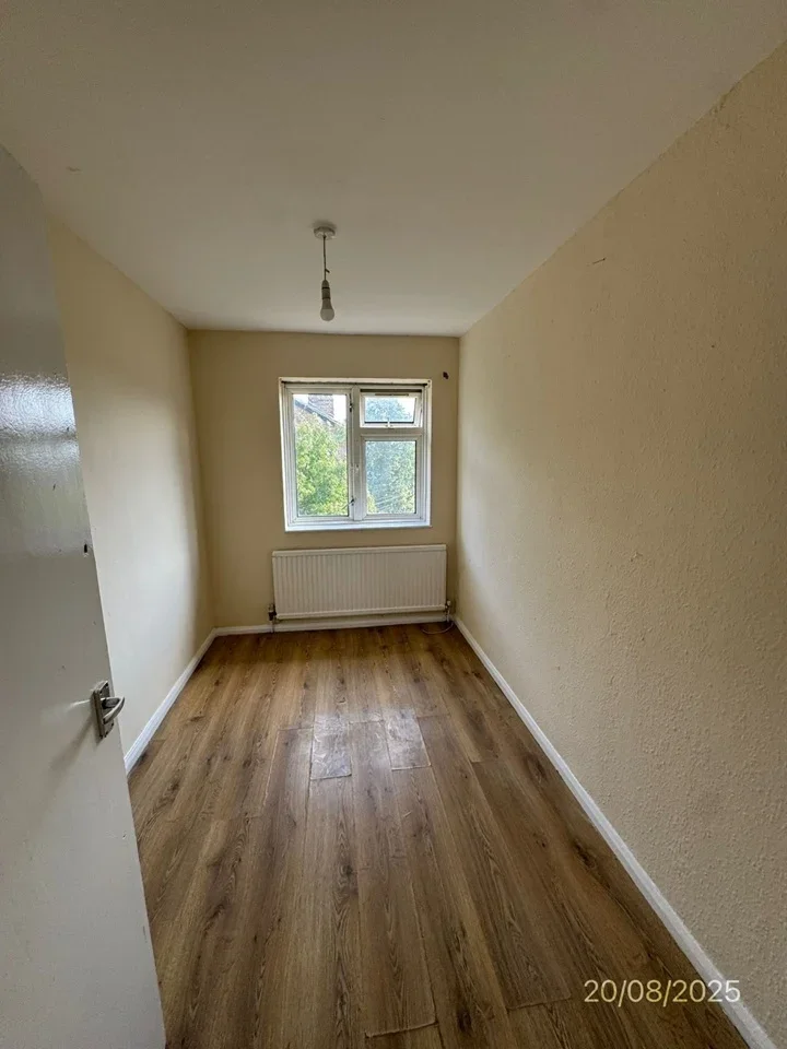 Flat Prince's Terrace in Greater London