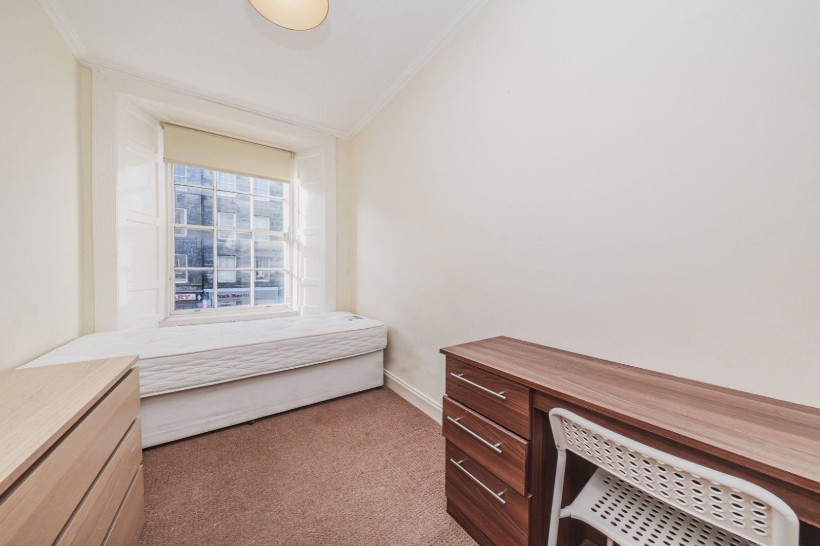 Room Rankeillor Street in City of Edinburgh