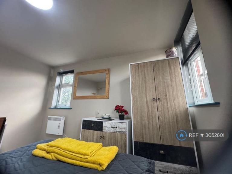 Room Watson Road in Bassetlaw