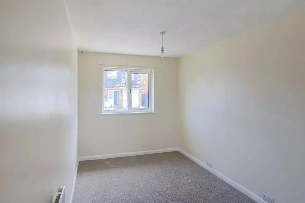 Room Hilda Road in Greater London