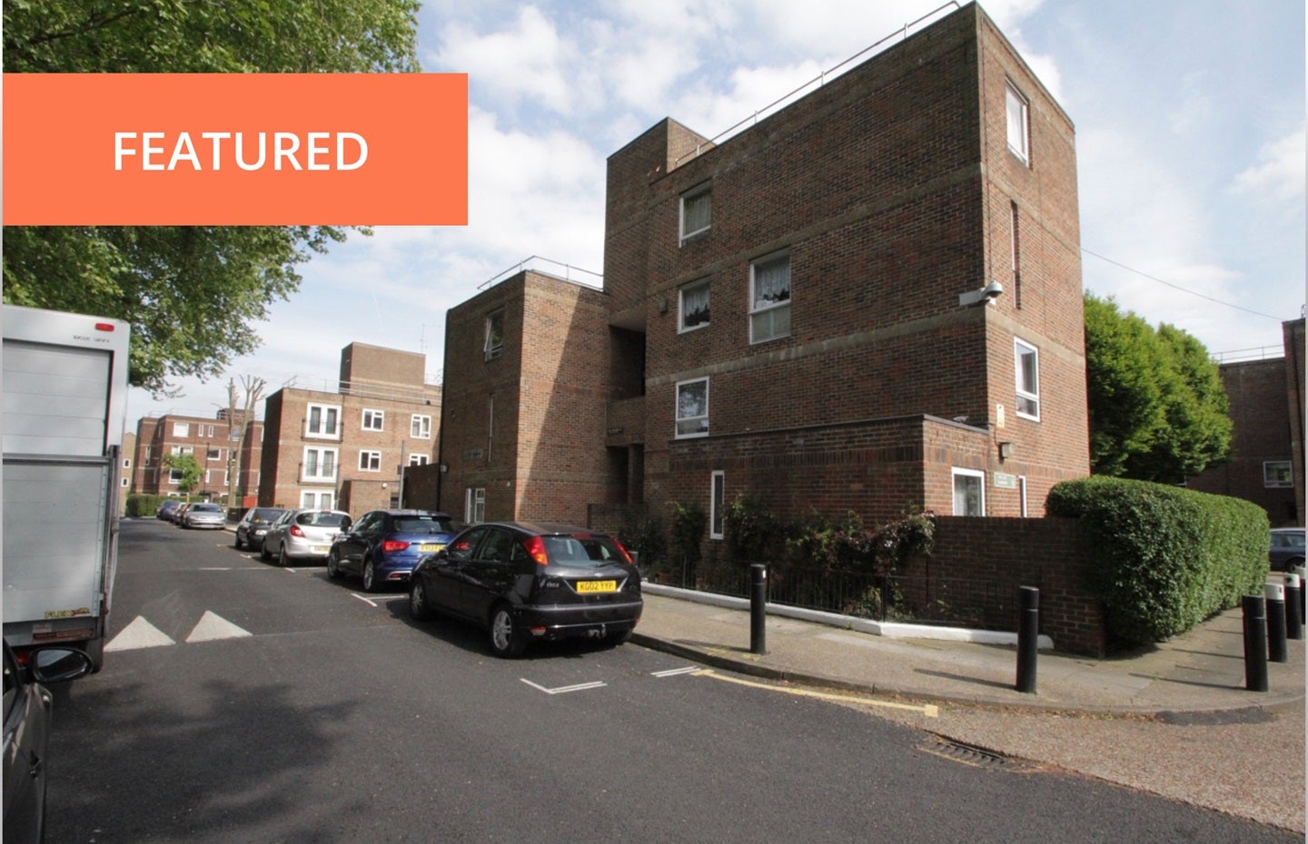 Flat St. Peter's Close in Greater London