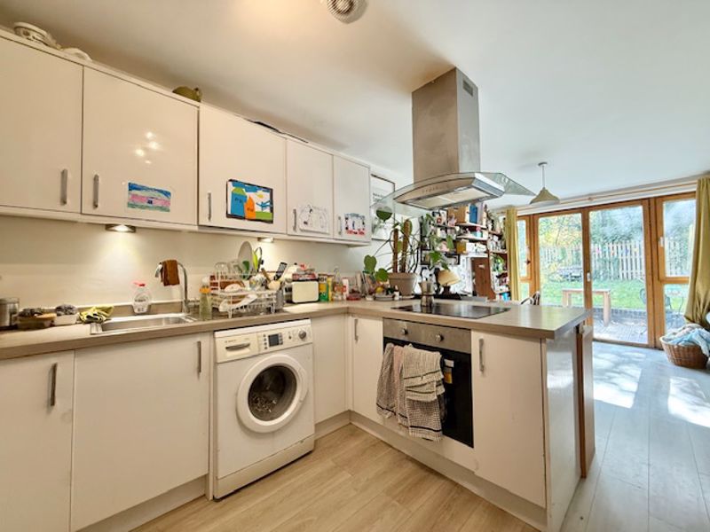 Flat Vesta Road in Greater London