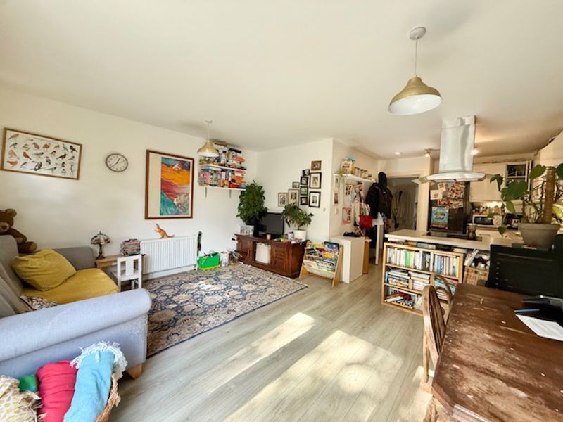 Flat Vesta Road in Greater London