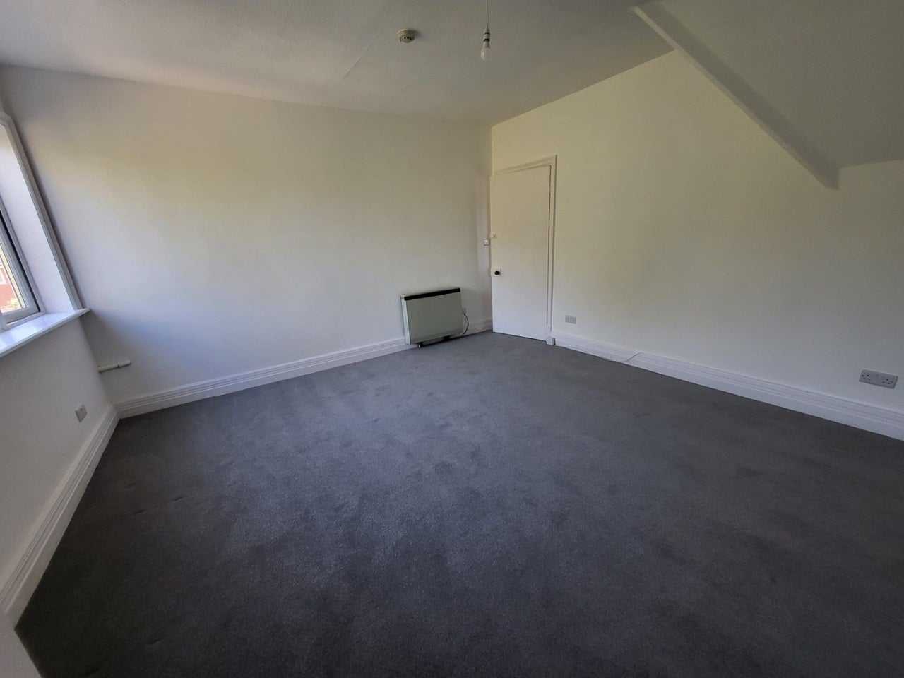 Flat Stoneygate Avenue in Leicester