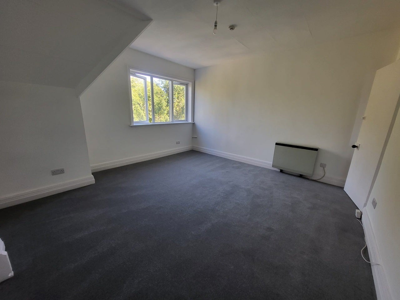 Flat Stoneygate Avenue in Leicester