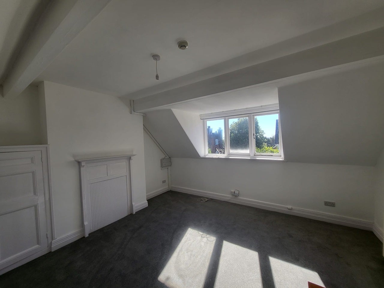 Flat Stoneygate Avenue in Leicester