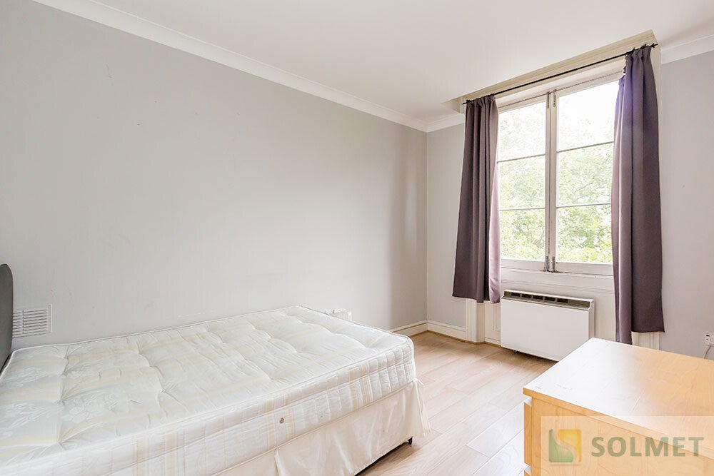 Flat Westbourne Terrace in City of Westminster
