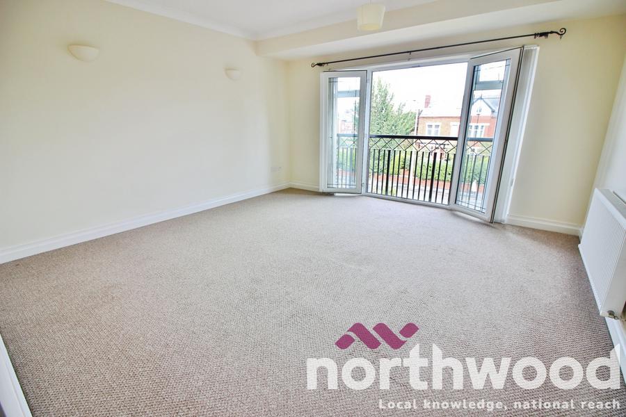 Flat Scarisbrick New Road in Southport