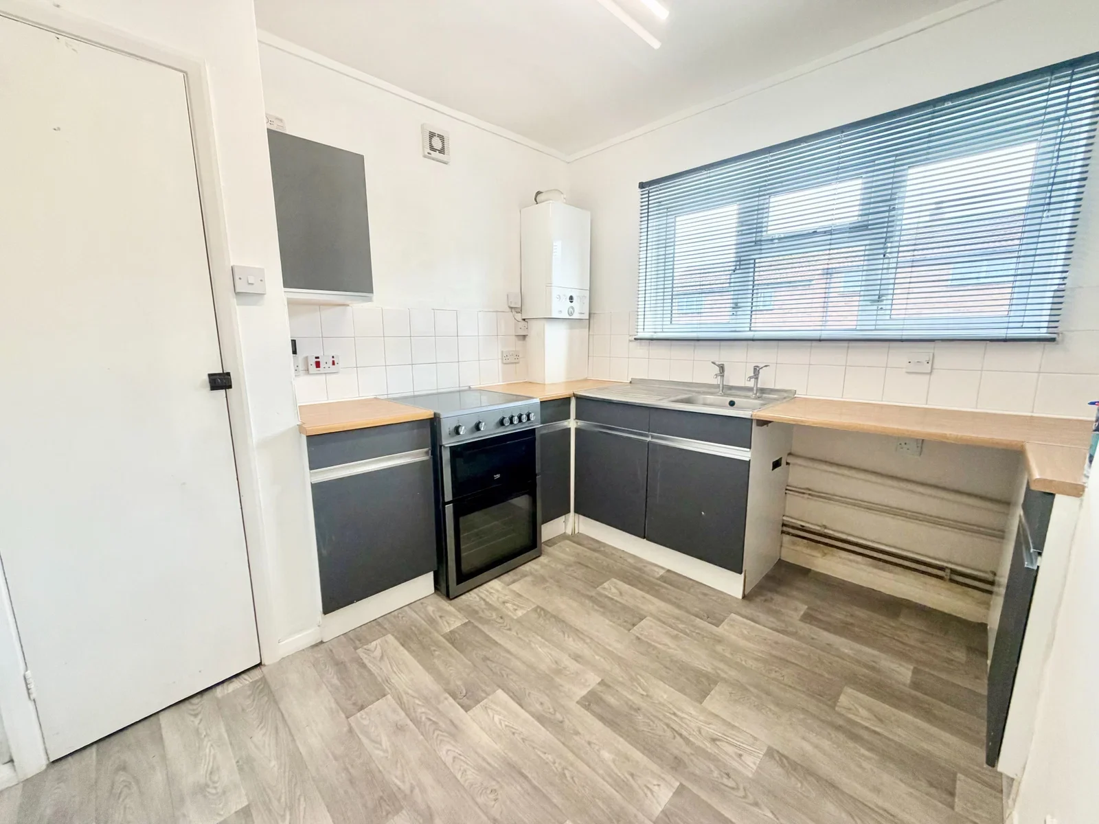 Flat Wharfedale Road in Thanet
