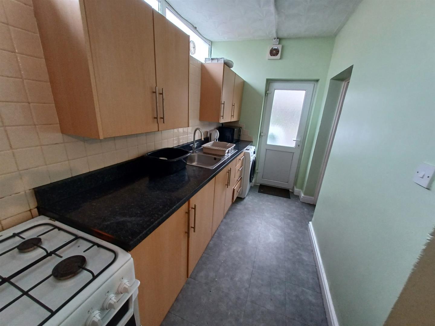 Flat Queen Street in Pontypridd