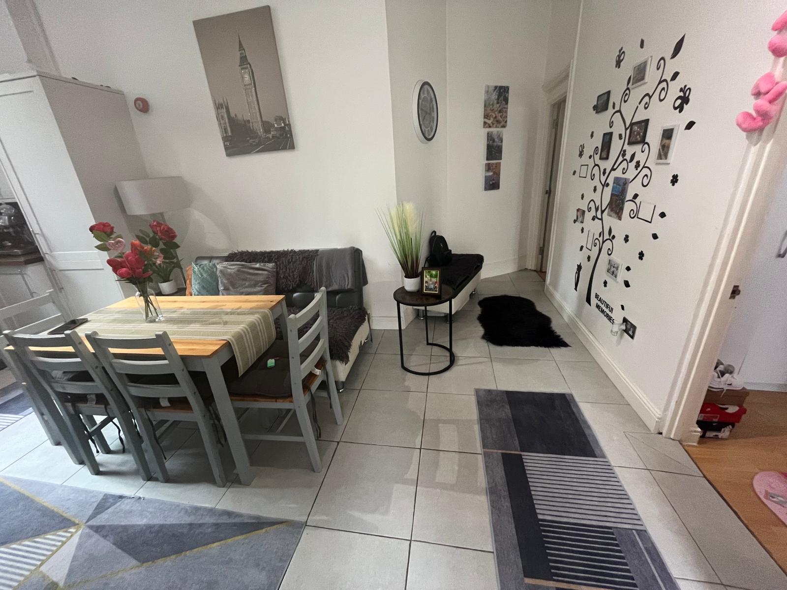 Flat Rosefield Street in Royal Leamington Spa