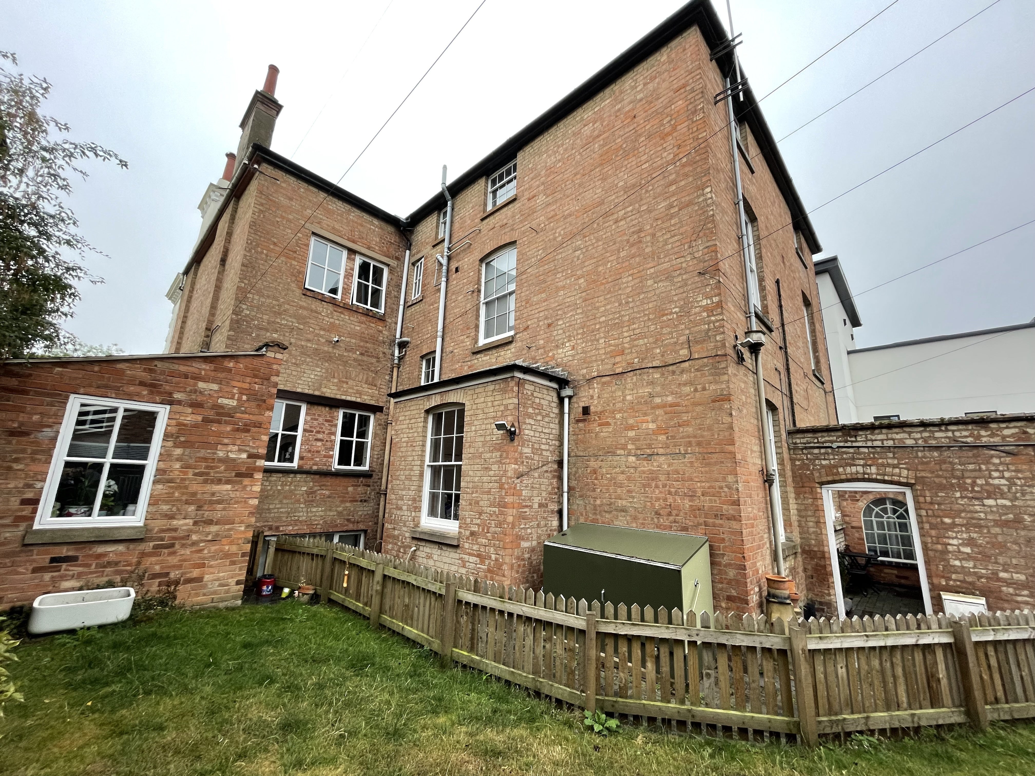 Flat Rosefield Street in Royal Leamington Spa