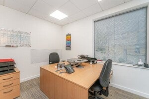 Flat Kinetic Crescent in Greater London