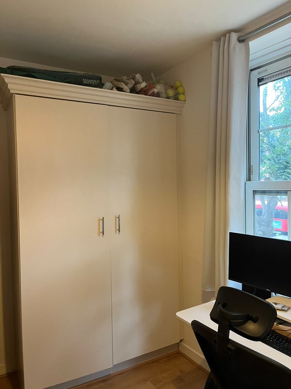 Flat Wandsworth Road in Greater London