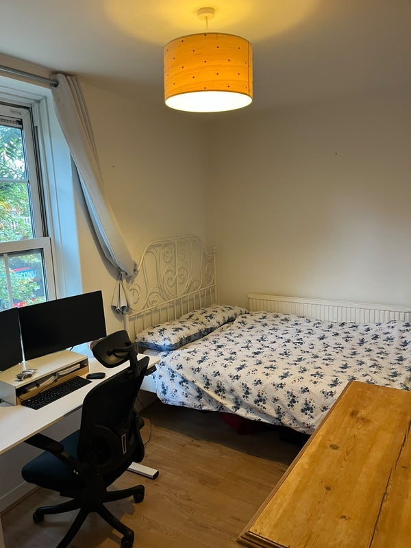 Flat Wandsworth Road in Greater London