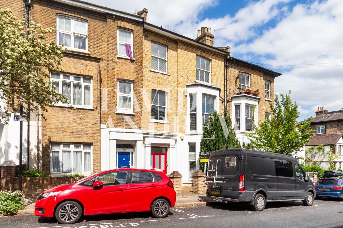 Flat Bickerton Road in Greater London
