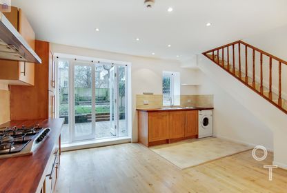 Flat Gaisford Street in Greater London