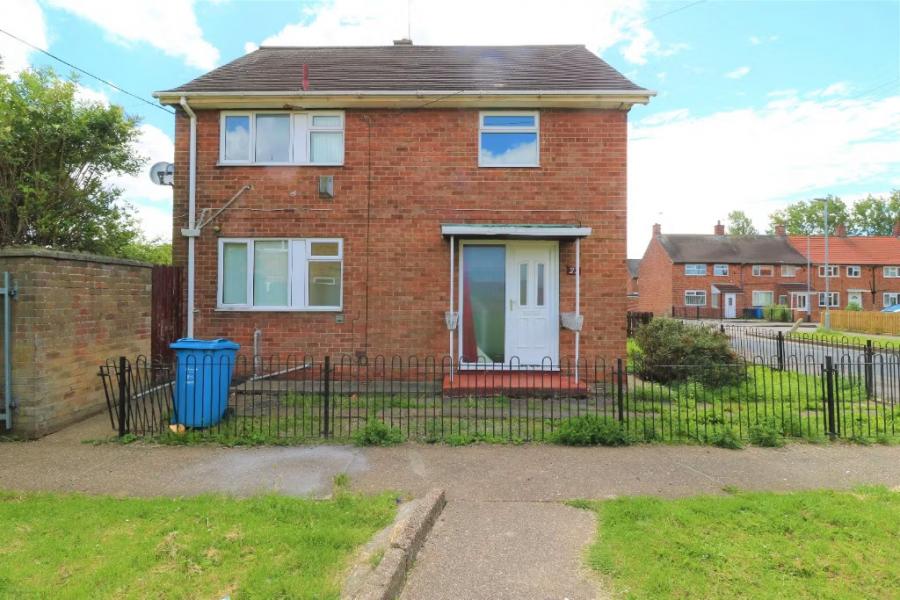 House Bainbridge Avenue in Hull