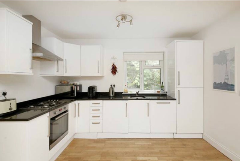 Room Central Hill in Greater London