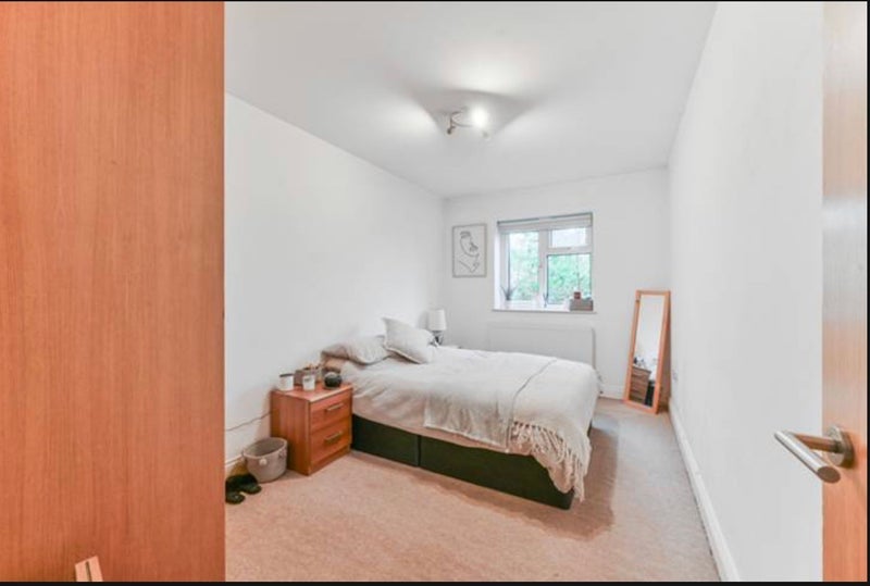 Room Central Hill in Greater London