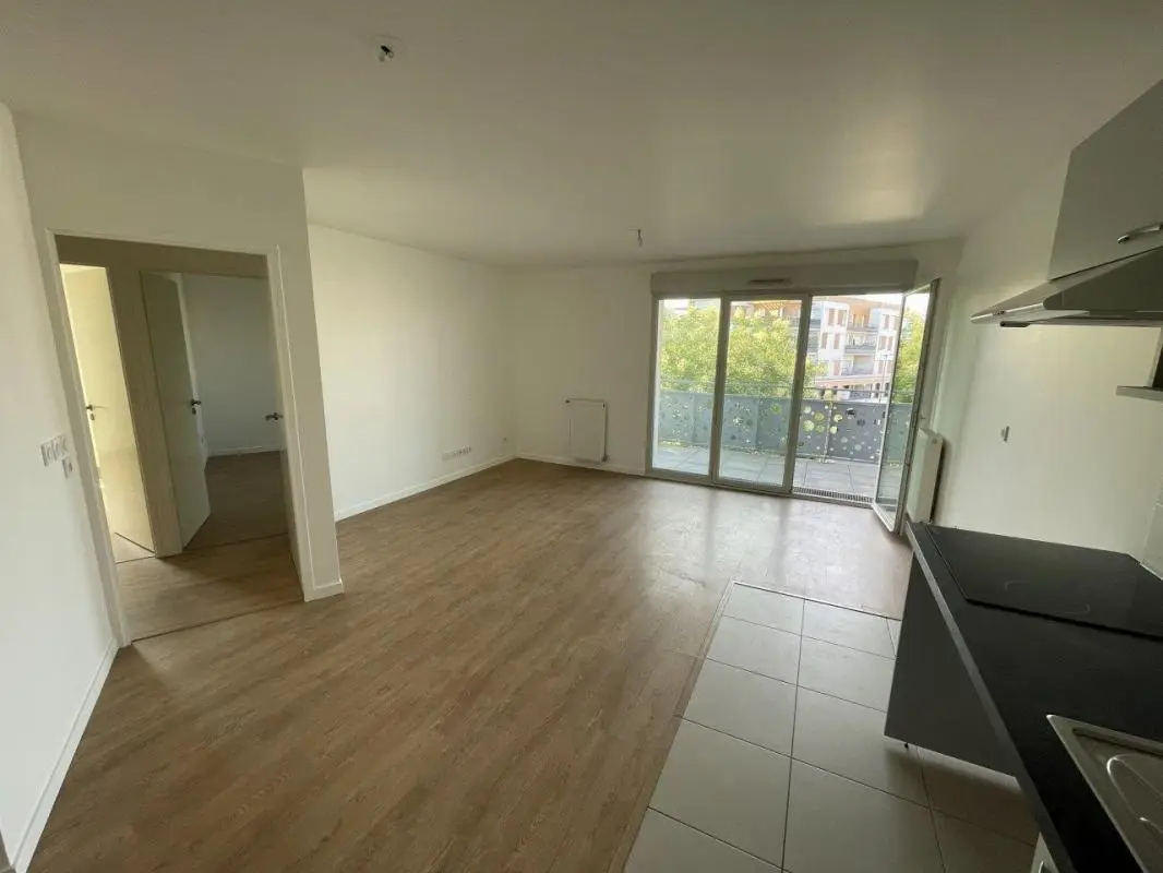 Flat Avenue Henri Barbusse in Bobigny