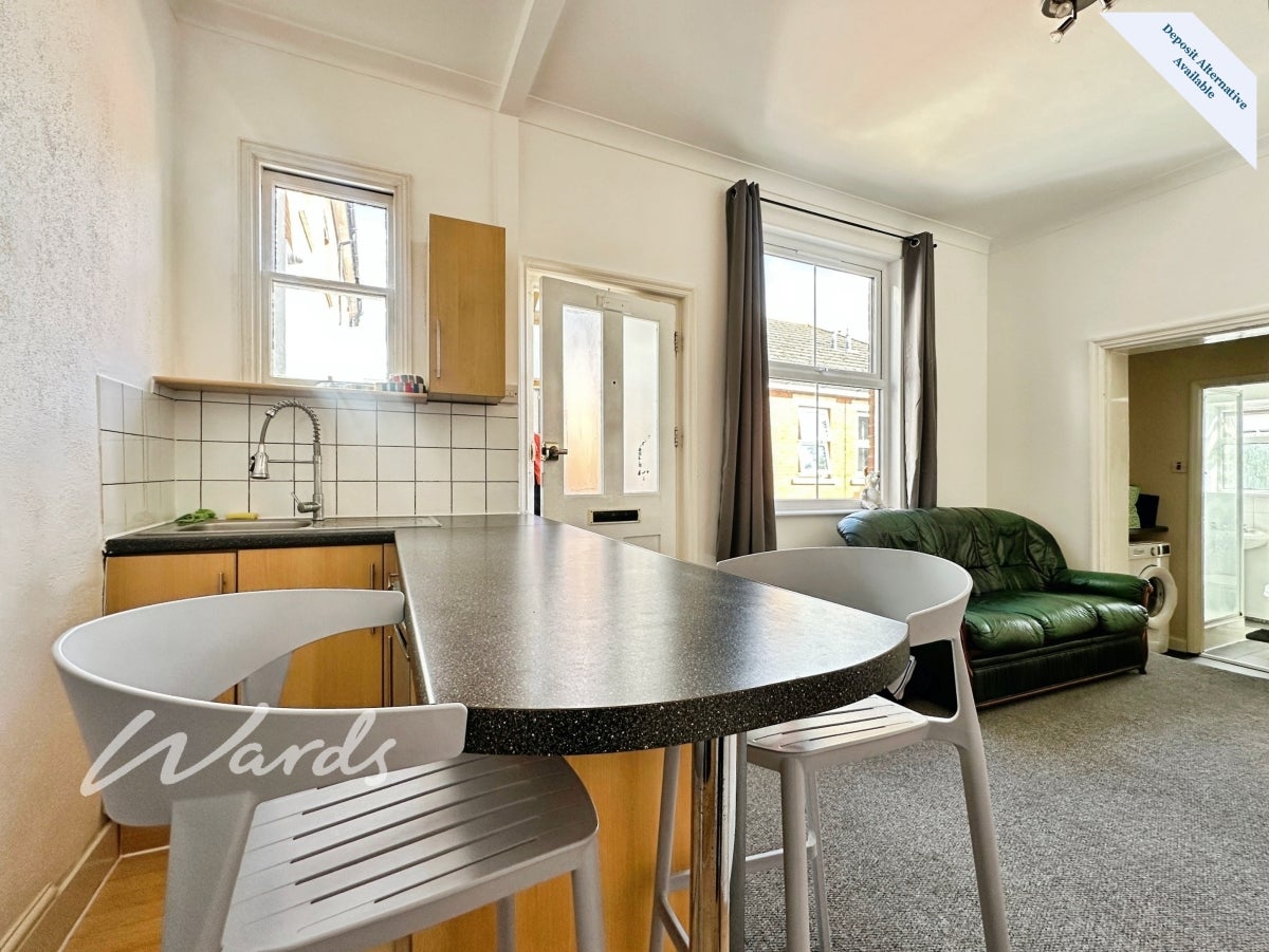 Flat Buckland Road in Maidstone