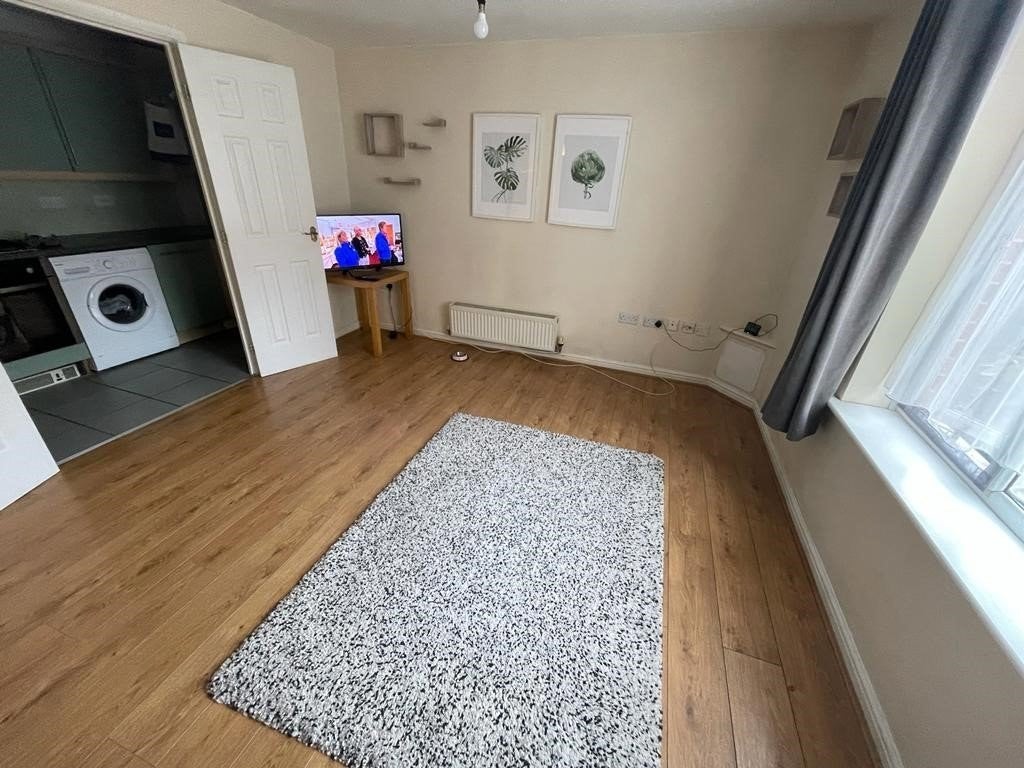 Flat Astor Road in Salford
