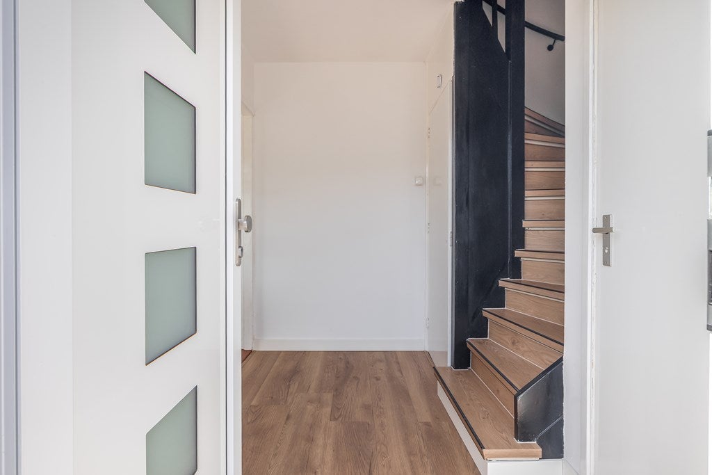 Twee-onder-één-kap te koop: Heemskerkstraat 84, Veendam
