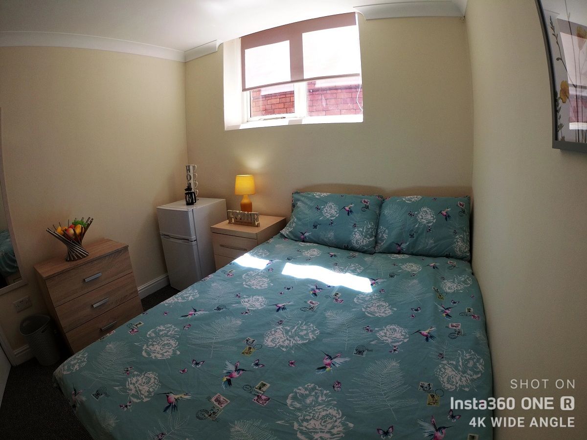 Room Winn Street in Lincoln
