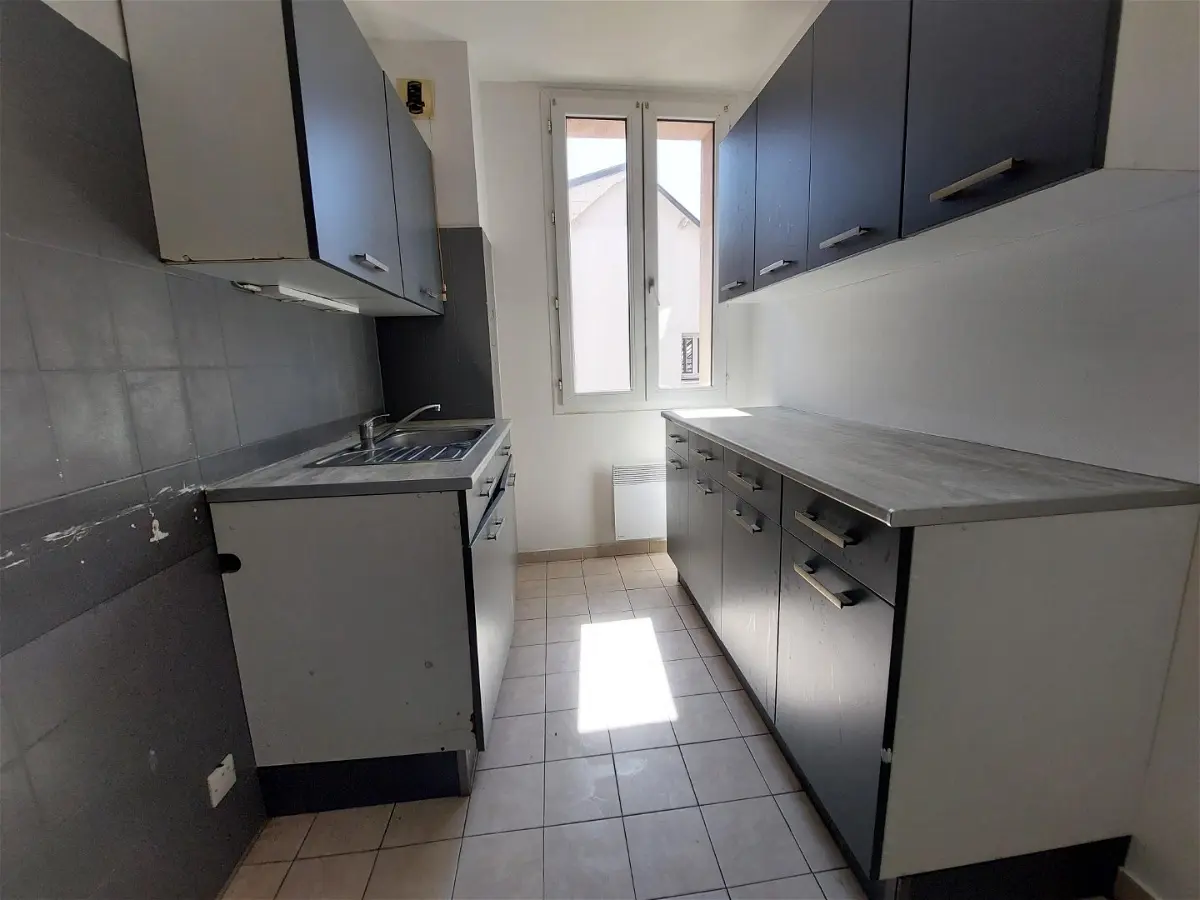 Flat Rue Sainte-Cécile in Elbeuf