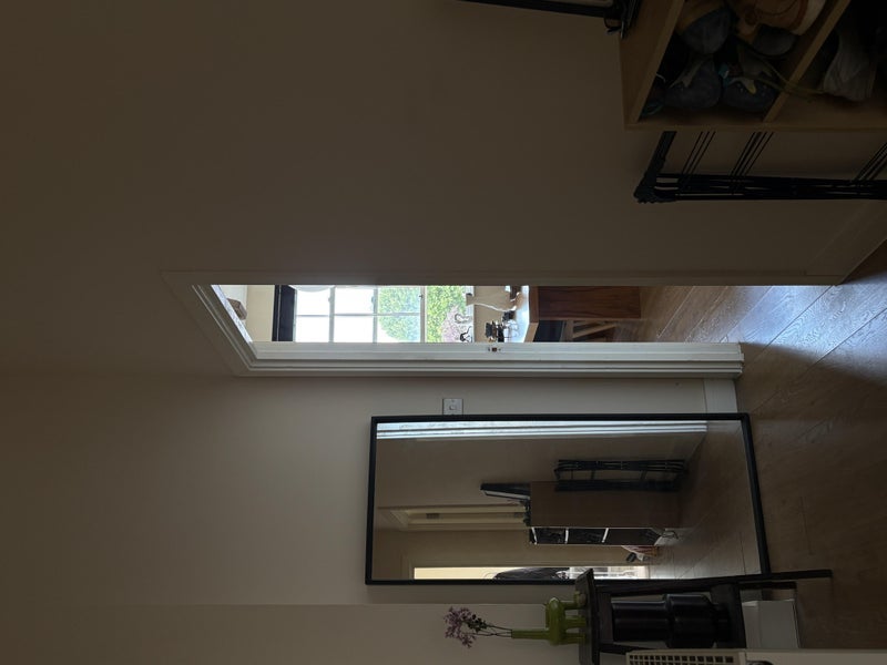 Flat Ossory Road in Greater London
