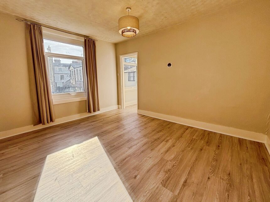 Flat Rock Villa Road in Tunbridge Wells
