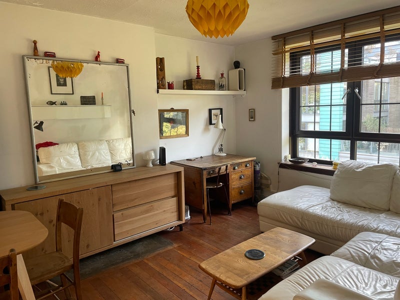 Flat Provost Street in Greater London