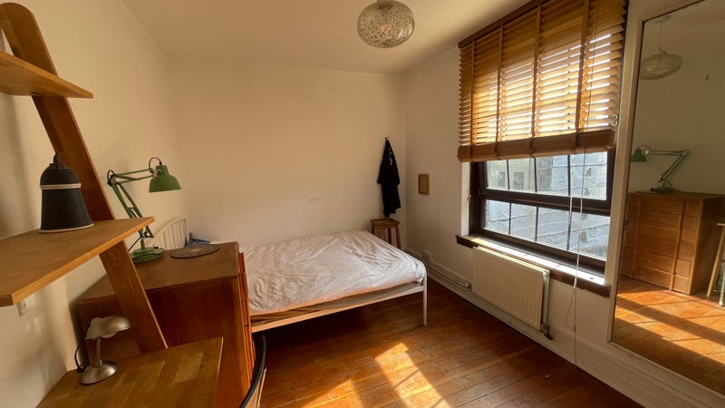 Flat Provost Street in Greater London