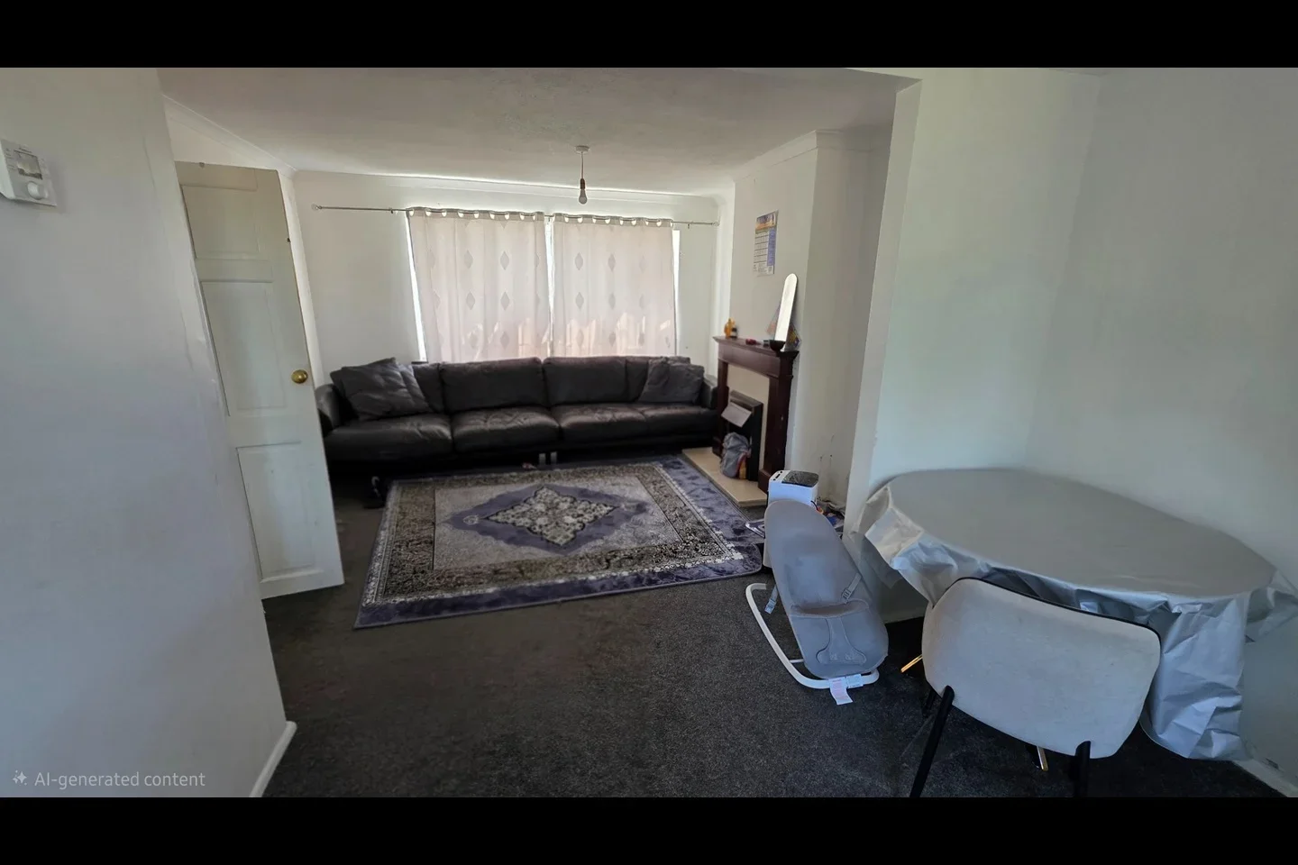 Room Essex Walk in Swindon