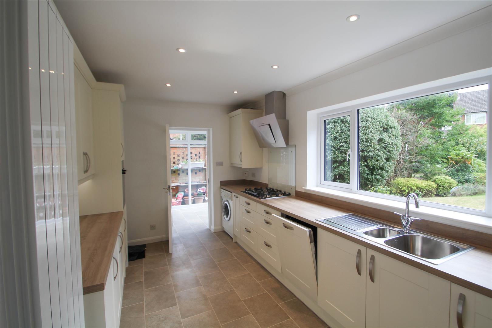 House Iberian Way in Surrey Heath