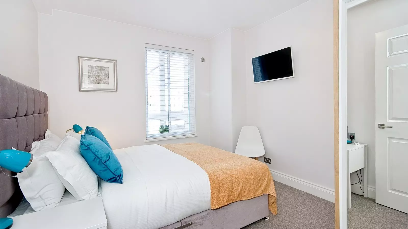 Flat James Court in City of Westminster