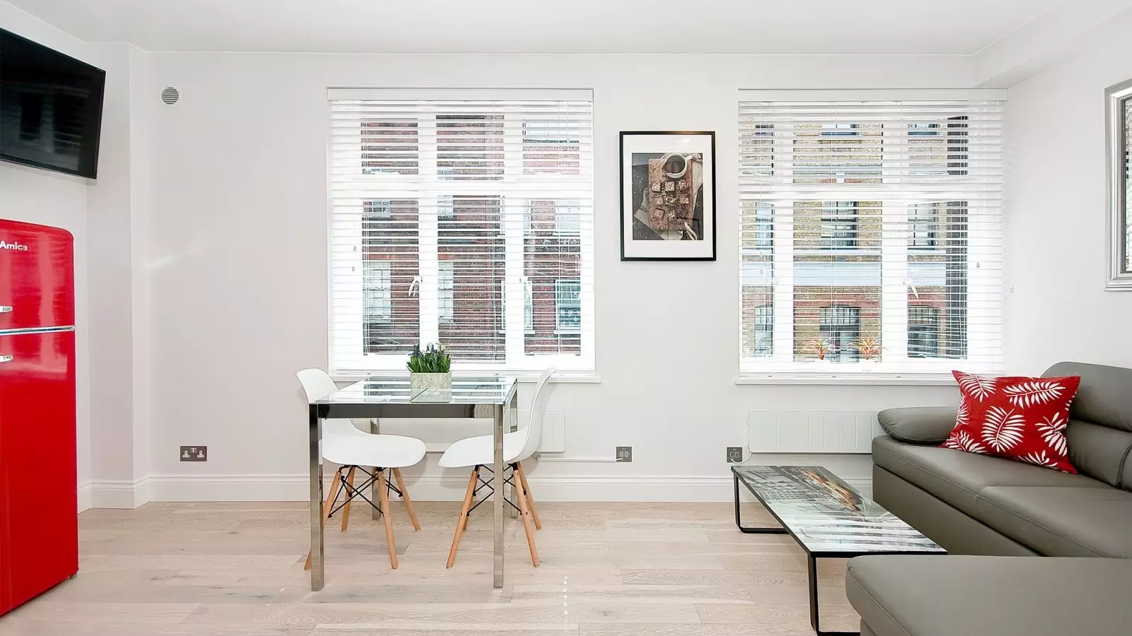 Flat James Court in City of Westminster
