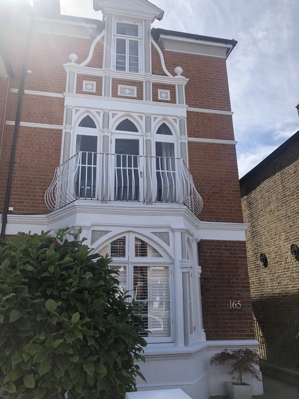 Room Drewstead Road in Greater London