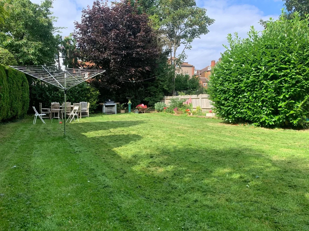 Flat Castlebar Park in Greater London