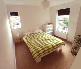 Room Sneinton Dale in Nottingham